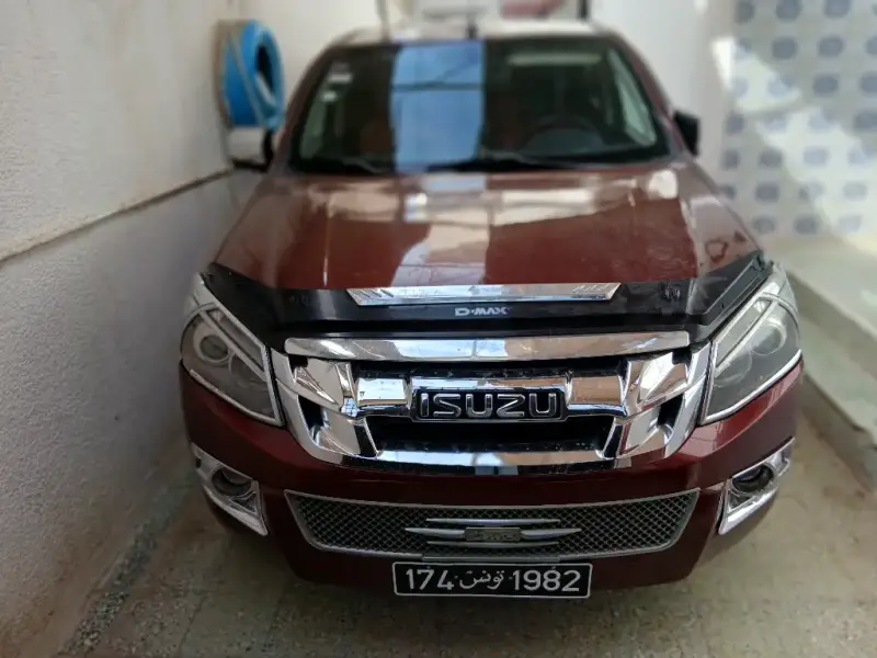 Isuzu D max 2014 200000 km