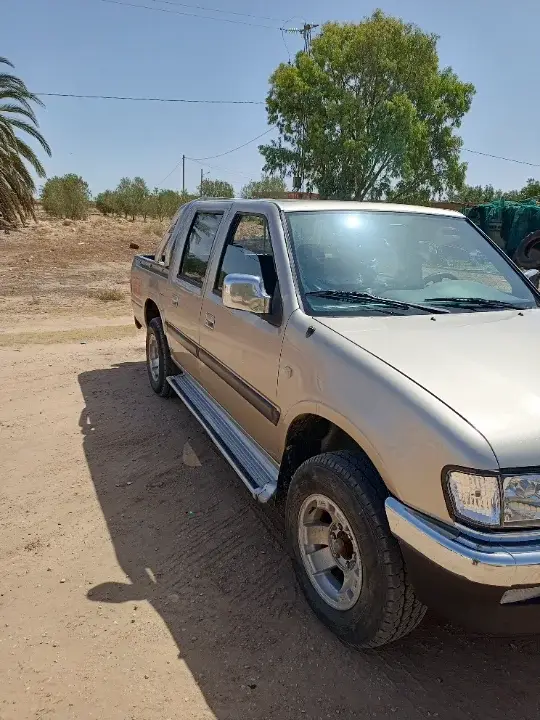 Isuzu faster - Diesel