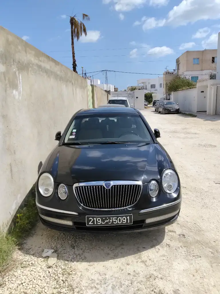 Kia Opirus 2012 60 km