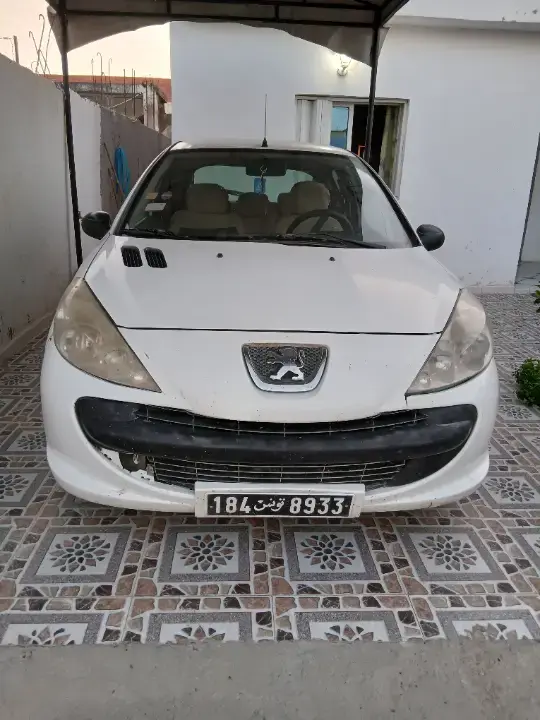 Peugeot 207 2012 350000 km