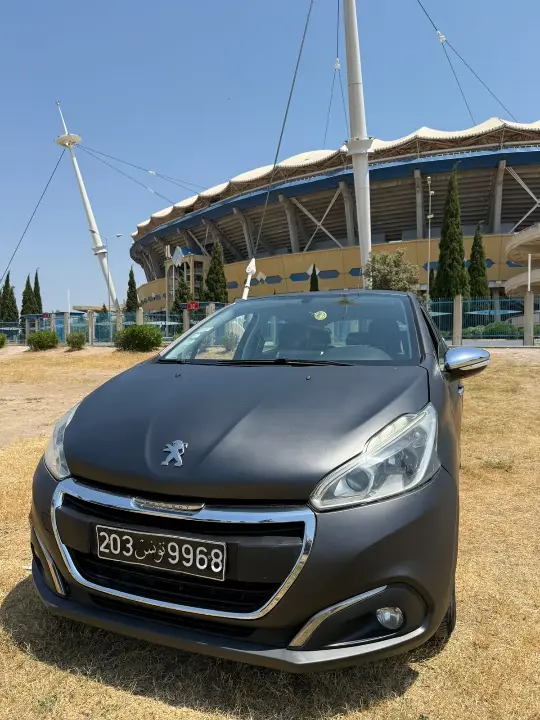 Peugeot 208 première main