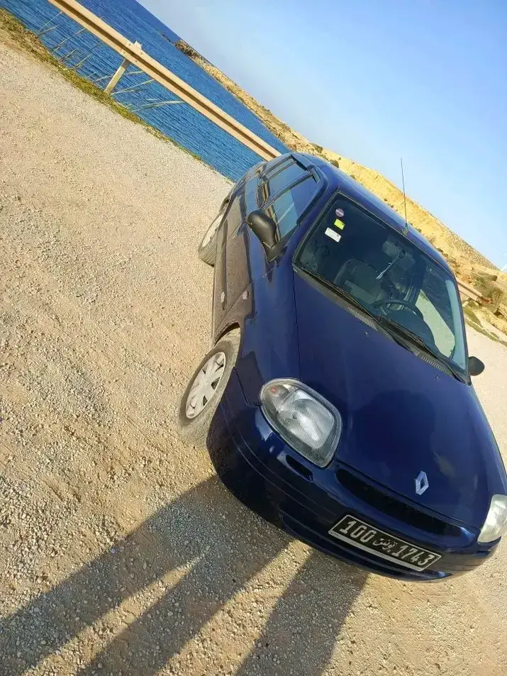 Renault Clio 2001 210000 km