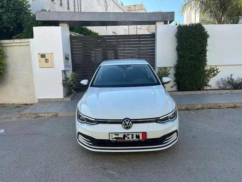 Volkswagen Golf 8 1.0 TSi 12V BMT 90 cv