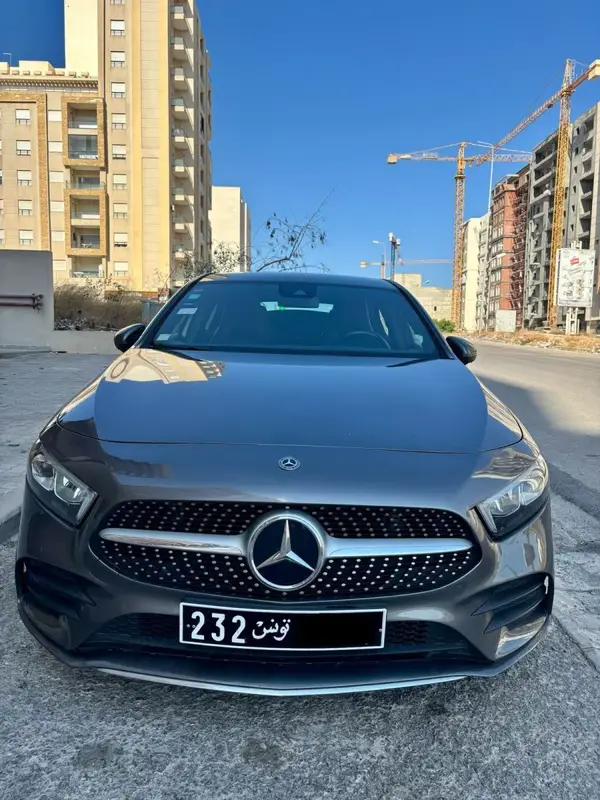 Mercedes-Benz Classe A 180 d 1.5 d 8V 7G-DCT 116 cv Boîte auto