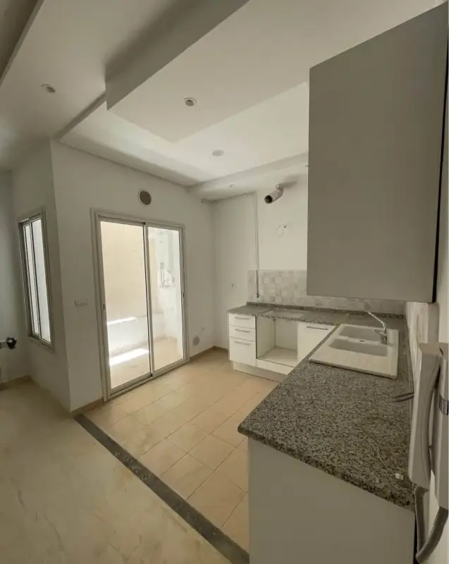 A vendre des appartement s2 haut standing 1ère position de la mer à Tantana chatt_mariem