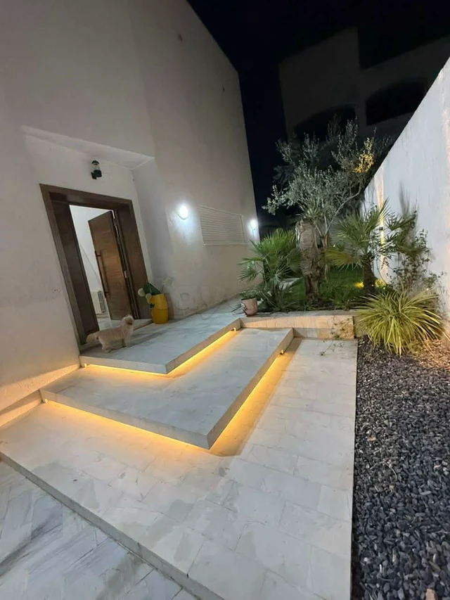 🏡 À VENDRE – VILLA TRÈS HAUT STANDING À EL MENZAH 8