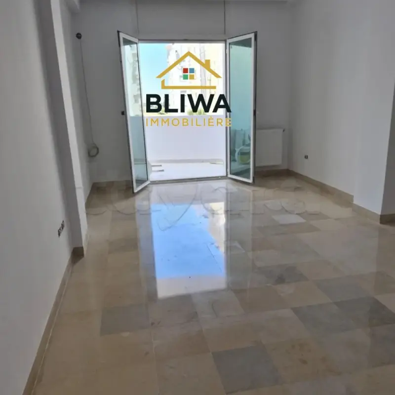 🏠A Louer Appartement S+3 Jardin el Aouina đźŹ