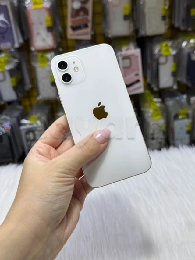 iPhone 12 64Gb batterie 92%