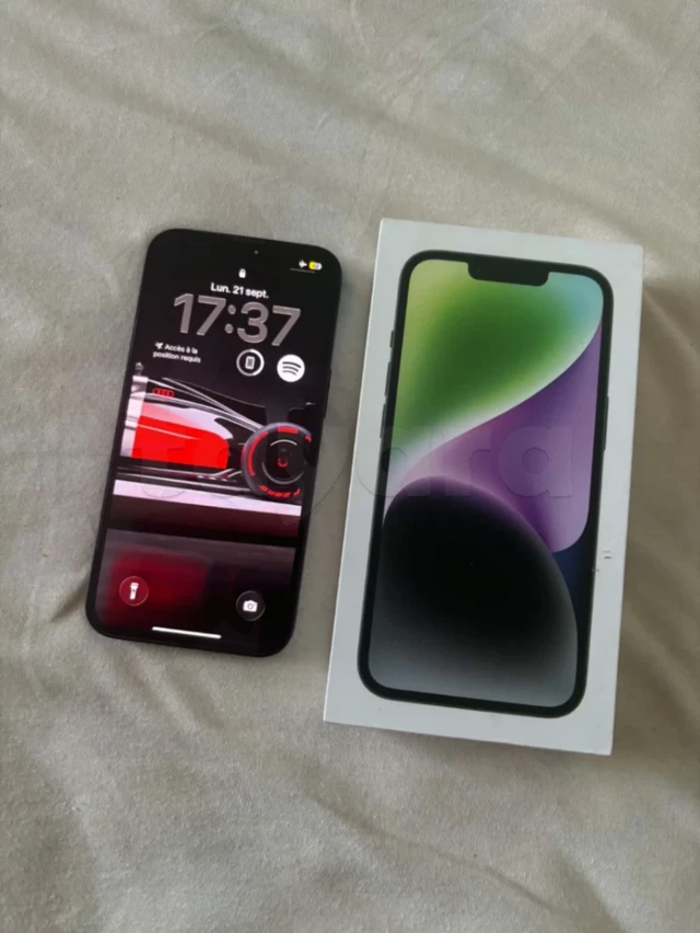 iPhone 14 (256Go)
