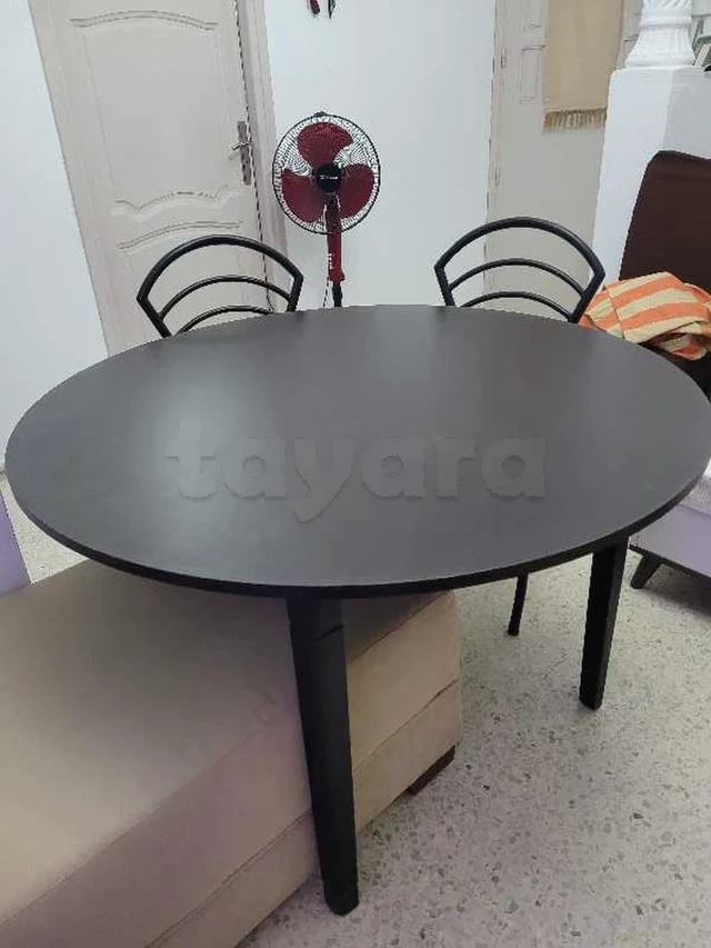 table + 4 chaises